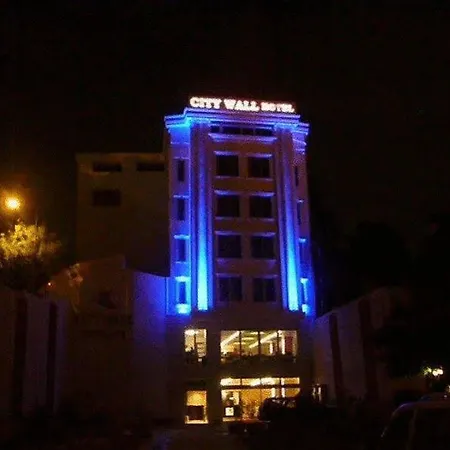Otel City Wall Hotel 3*